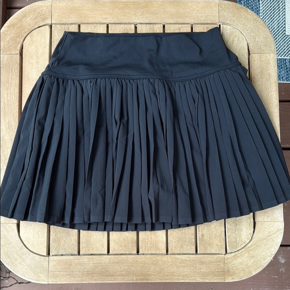 Elegant Black Pleated Skirt